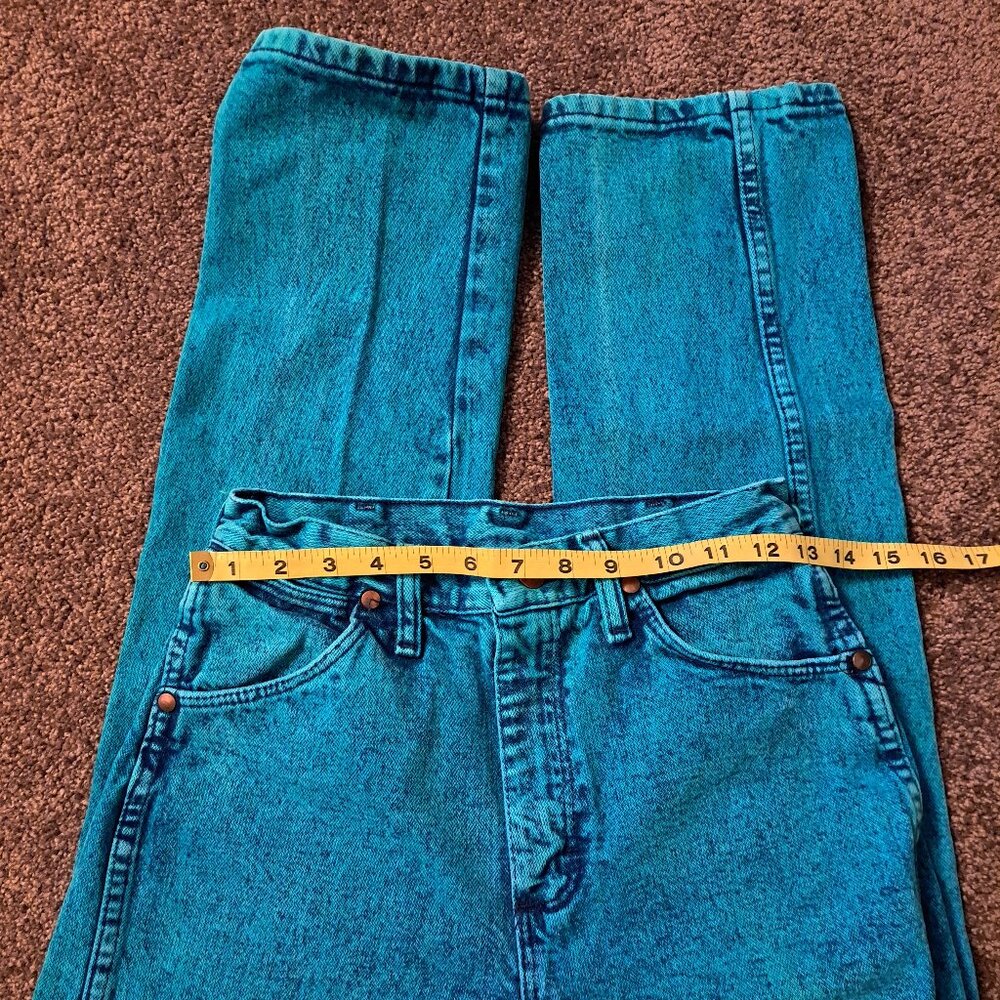 Vintage 1980s Wrangler High-Waisted Teal Acid-Wash Denim Jeans - Picture 7 of 9